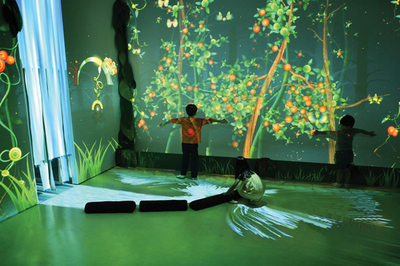 光影魔术师 地面互动投影如何以创意点亮空间